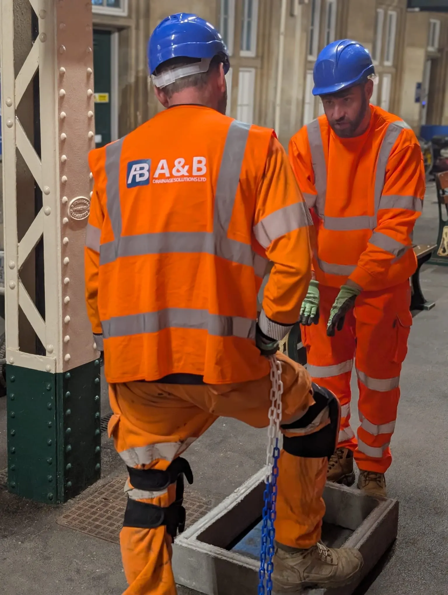 A&B Drainage engineer chaining a manhole chamber